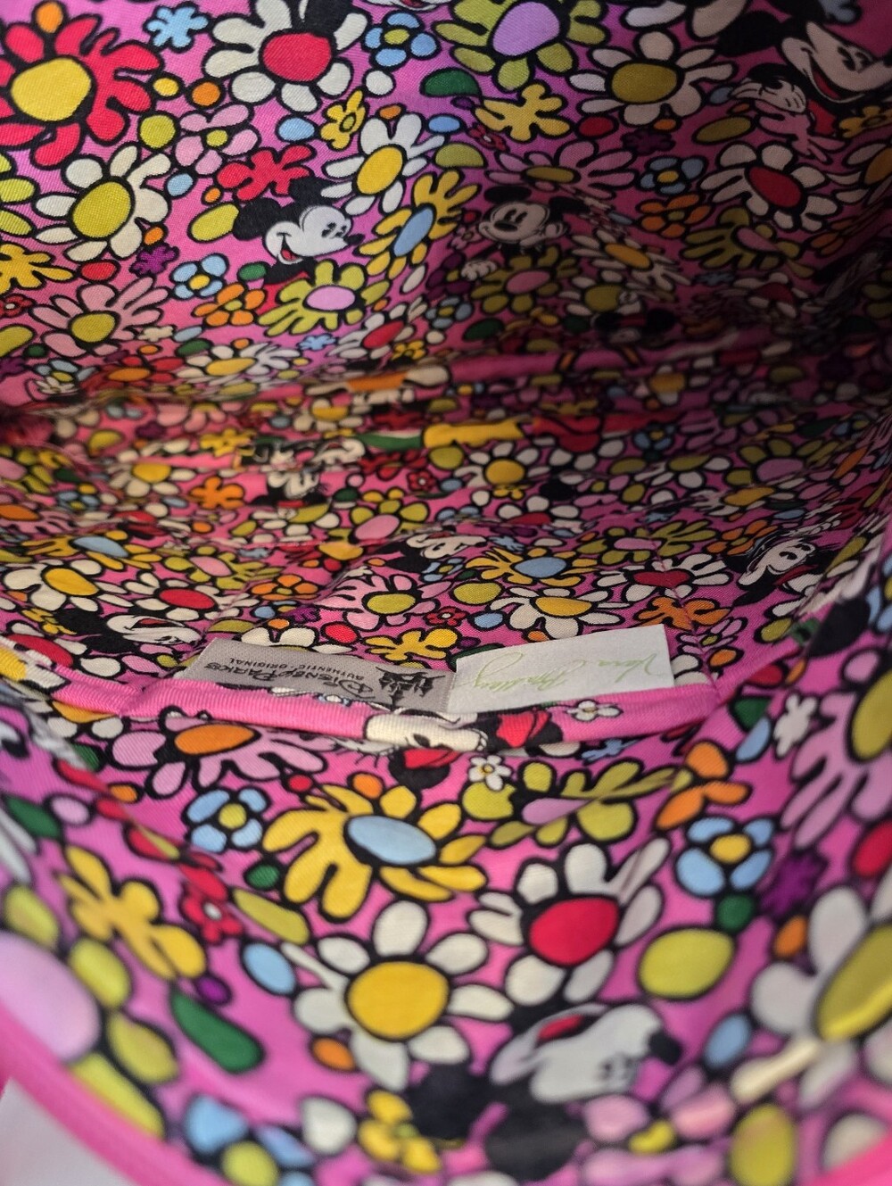 Vera Bradley Disney Parks Pink  Mickey Minnie Quilted Crossbody Bag *READ* - Picture 9 of 13